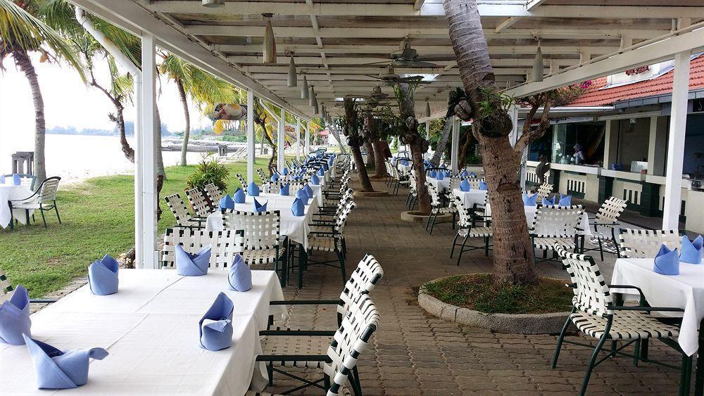 Holiday Condo @Pantai Ria Port Dickson Bagian luar foto